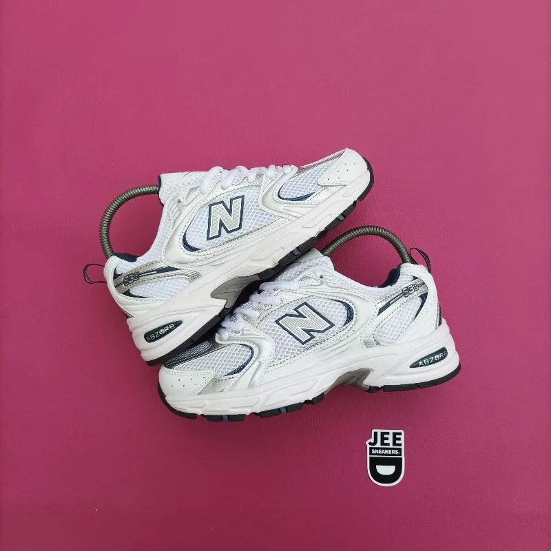 New Balance Streetwear Casual Sneakers Wanita white navy photo 1