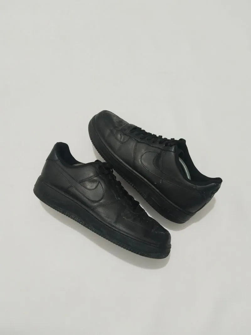 Nike Casual Sneakers Pria black photo 1