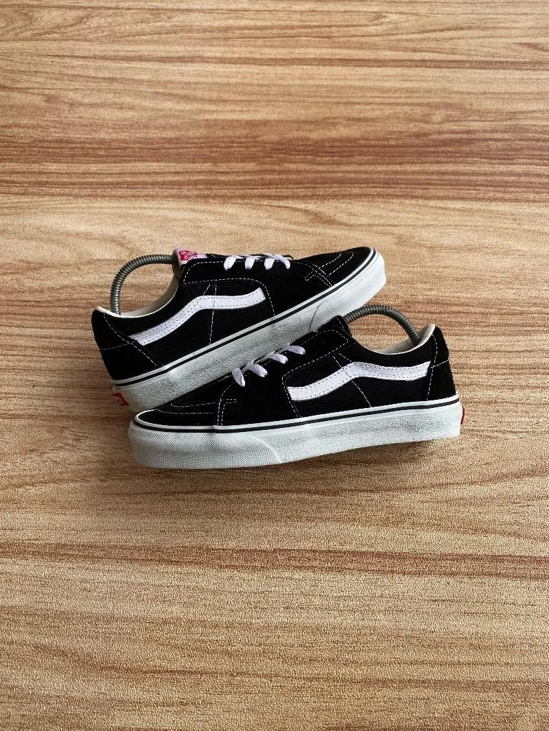 VANS Casual Sneakers Pria white black photo 1