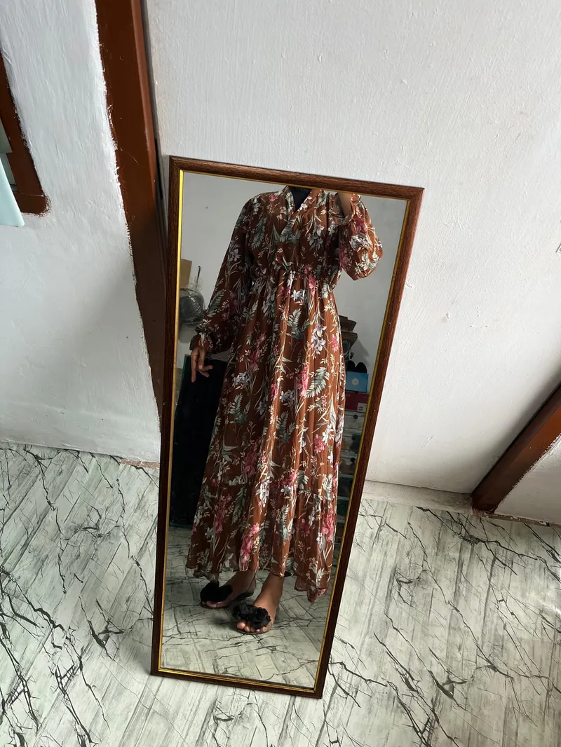 Indie Muslim Going out dress Wanita brown photo 1