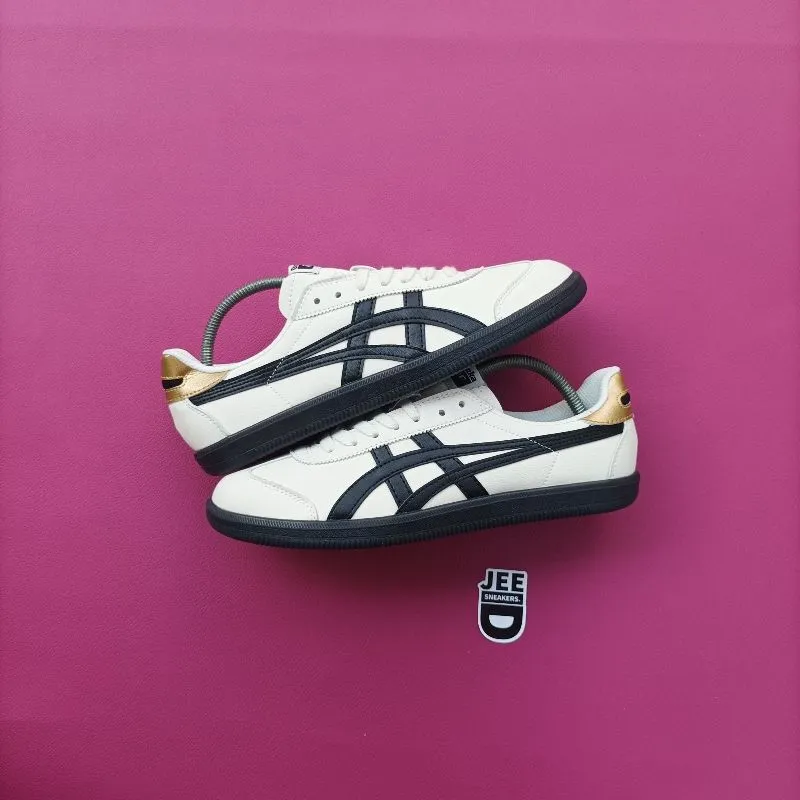 Onitsuka Tiger Streetwear Casual Sneakers Pria gold cream photo 1