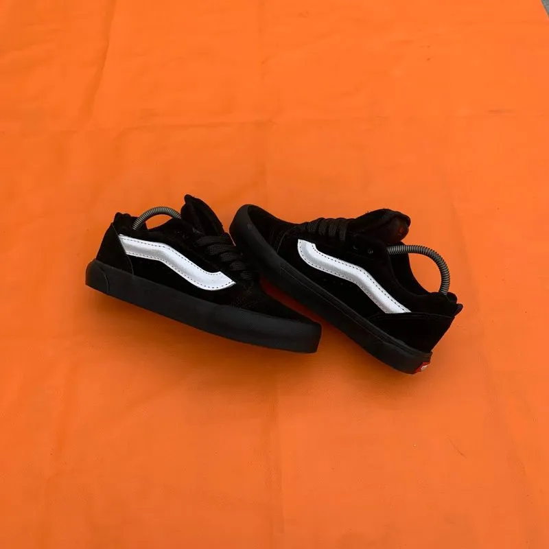 VANS Streetwear Sneakers Pria white black photo 1