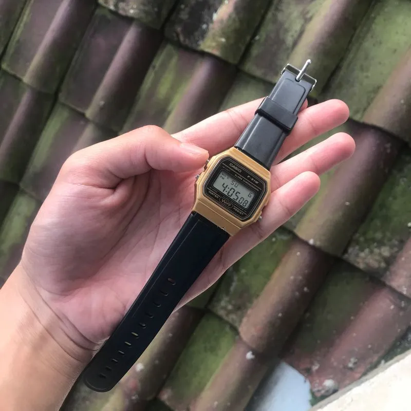 Casio Batik Pria gold black photo 1