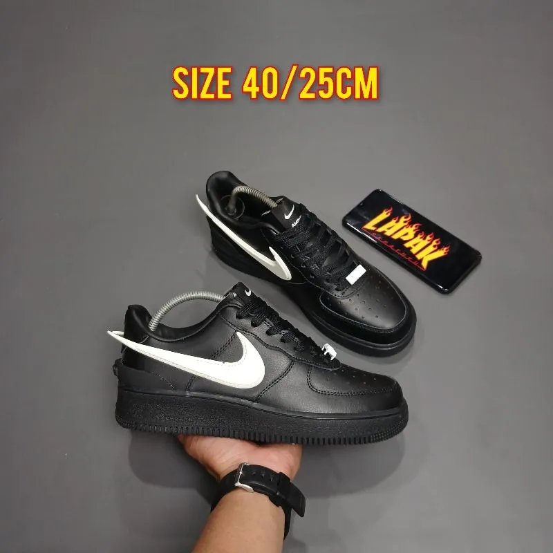 Nike Casual Casual shoe Pria white black photo 1
