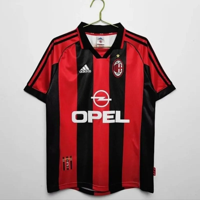 Adidas Sportswear Jersey Pria red black photo 1