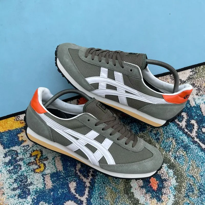 Onitsuka Tiger Indie Casual Sneakers Pria white khaki photo 1