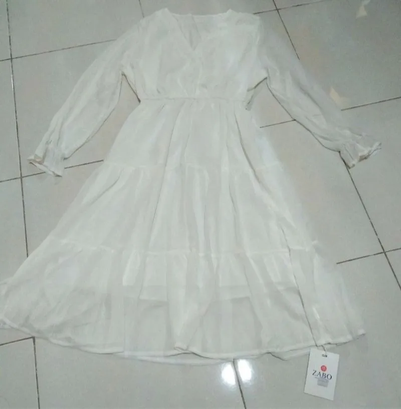 Fairy Minimalist Midi dress Wanita white photo 1