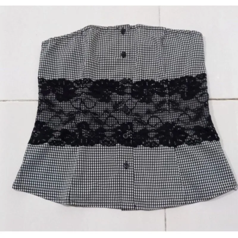 Coquette Casual Blouse Wanita white black photo 1