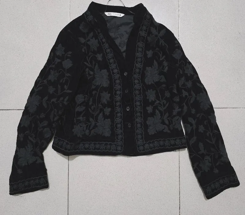ZARA Casual Blouse Wanita black photo 1