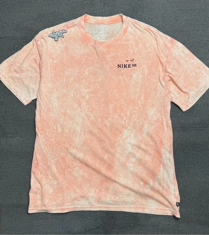 Nike Streetwear Skater T-shirt Pria white pink photo 1