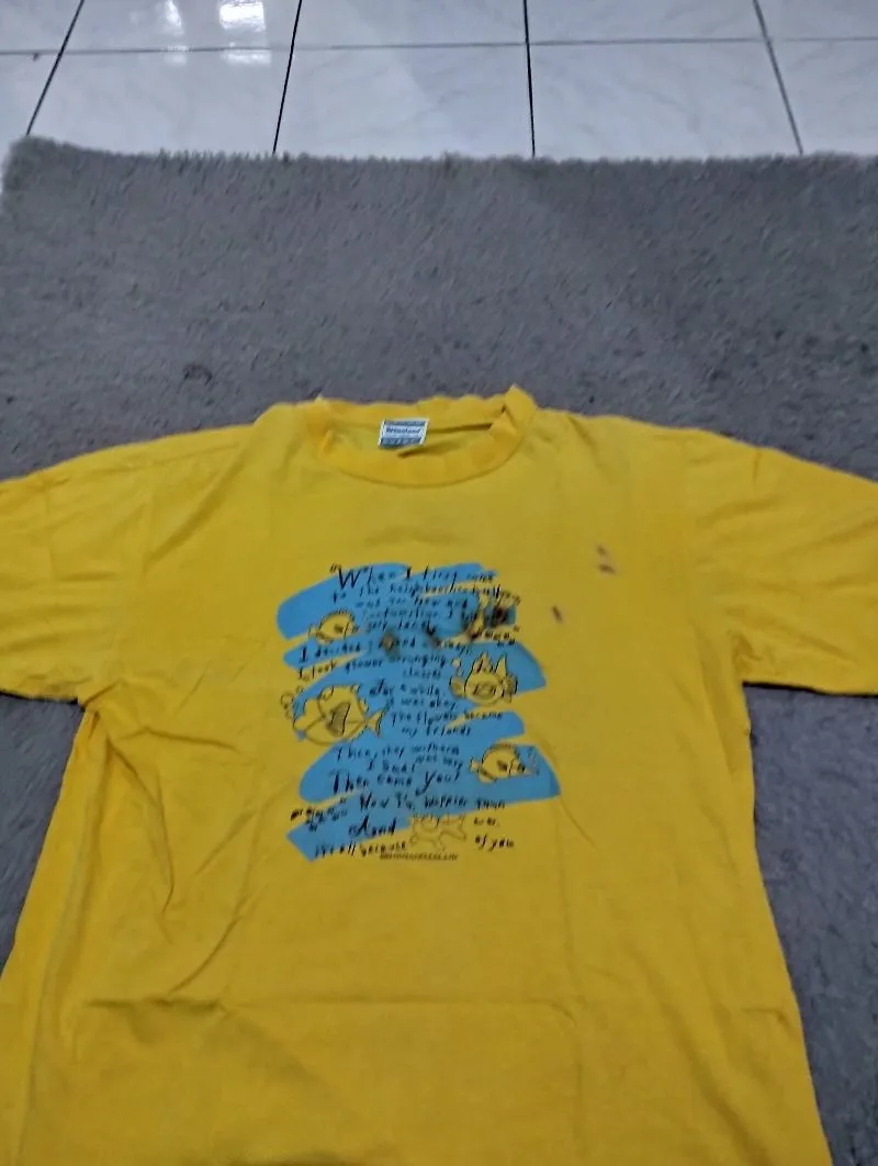 Vintage T-shirt Pria yellow photo 1
