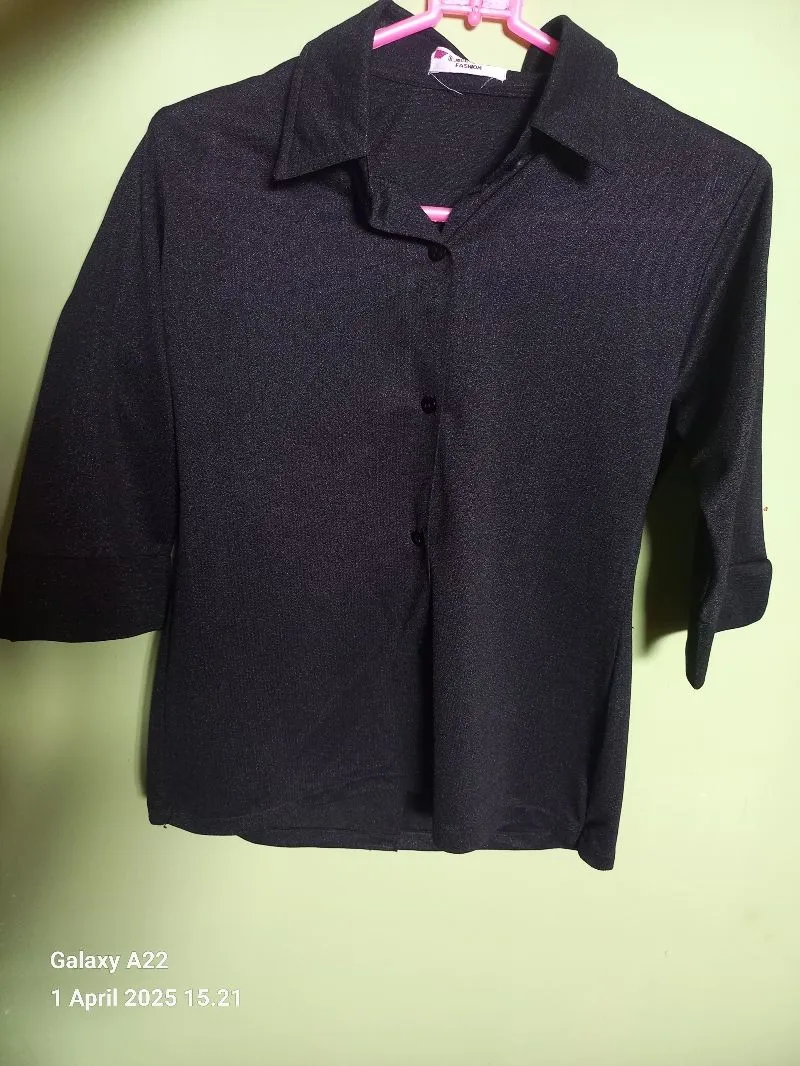 Minimalist Casual Blouse Wanita black photo 1