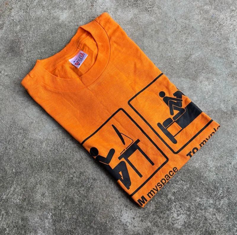 Casual T-shirt Pria orange photo 1