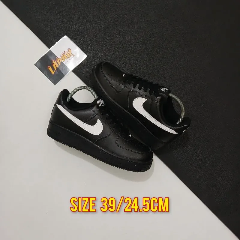 Nike Casual Casual shoe Pria white black photo 1