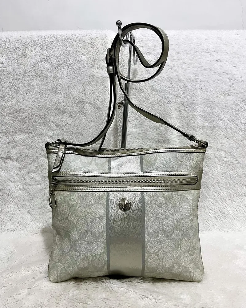 Coach Luxury Futurist Bags & purse Wanita gray photo 1