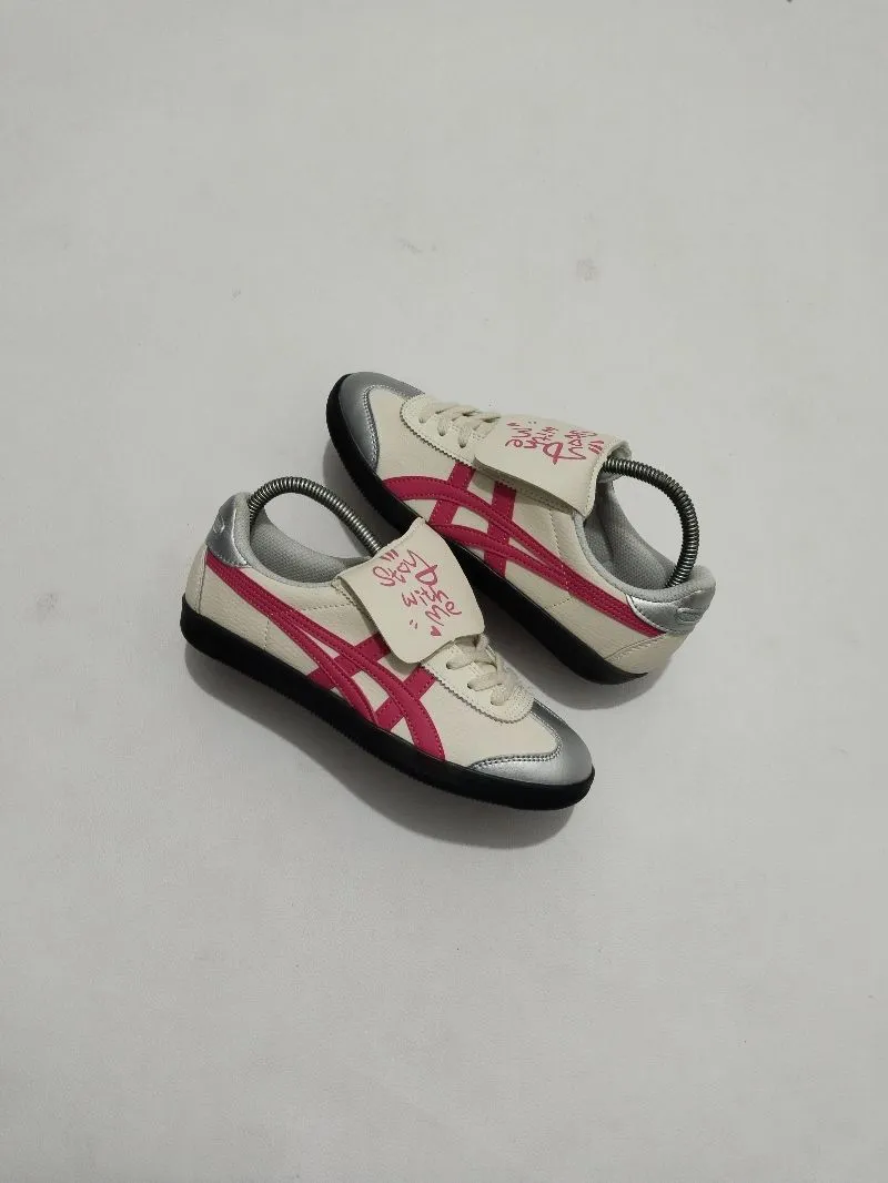 Onitsuka Tiger Casual Sneakers Wanita pink cream photo 1