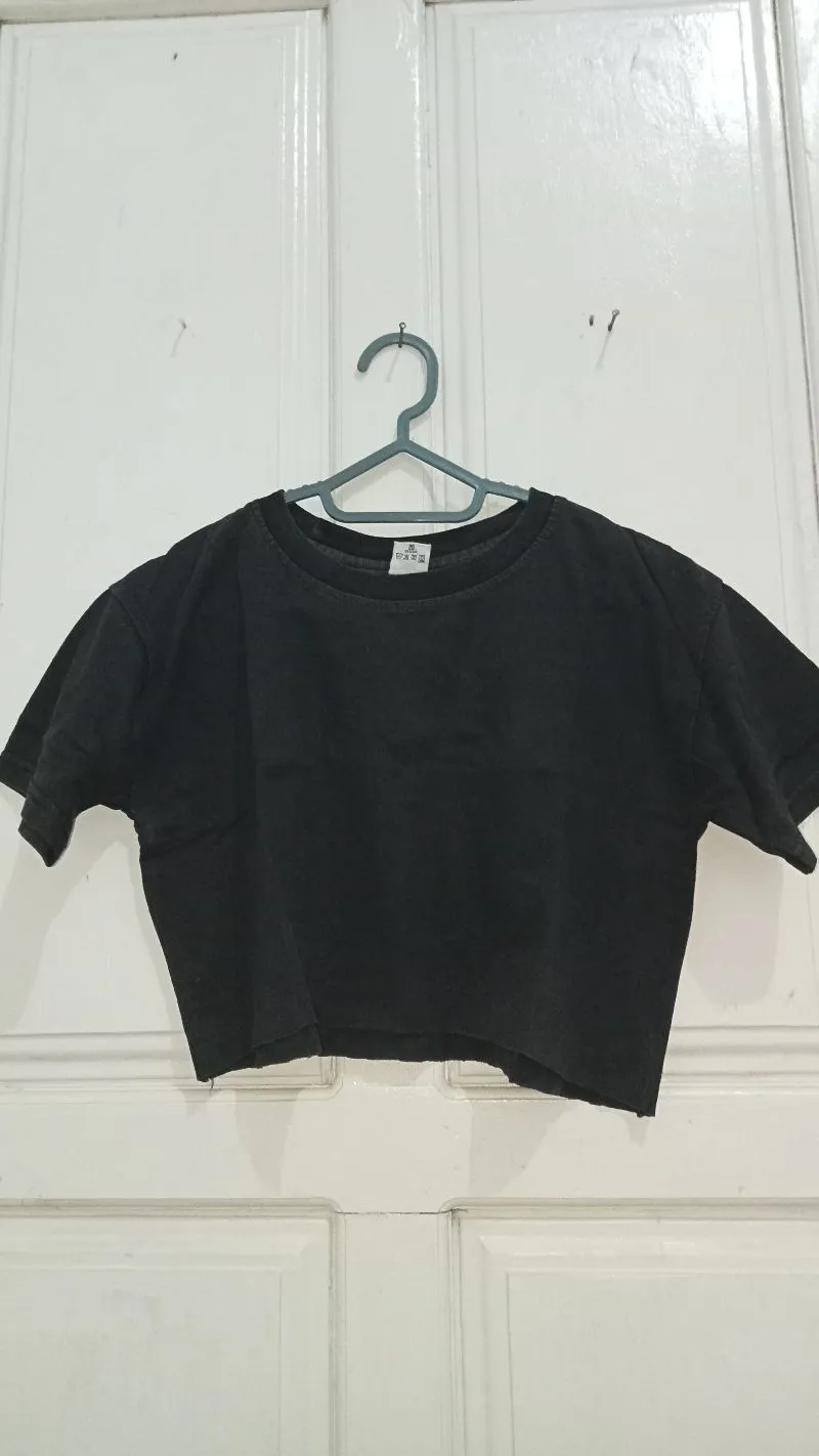 Streetwear Reworked Crop top Wanita black photo 1