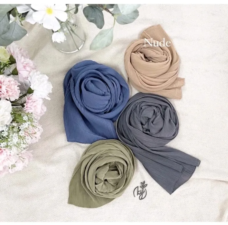 Casual Hat Wanita cream photo 1