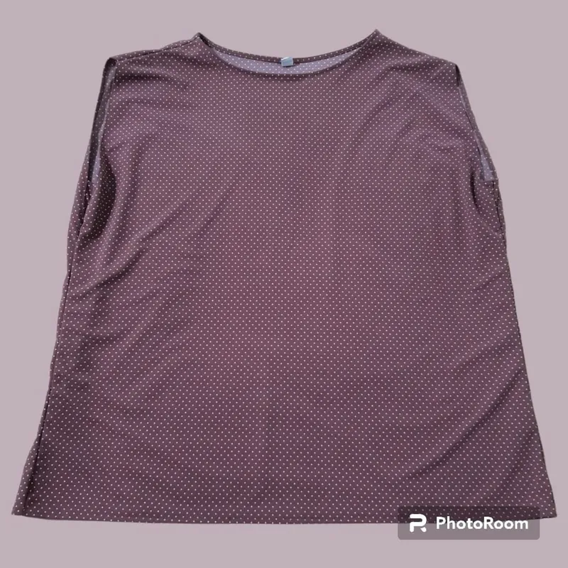 Uniqlo Casual Shirt Wanita brown photo 1