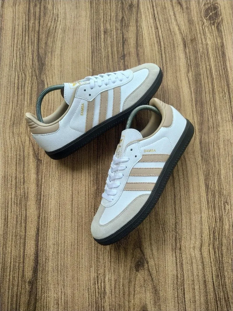 Adidas Casual Sneakers Wanita white tan photo 1
