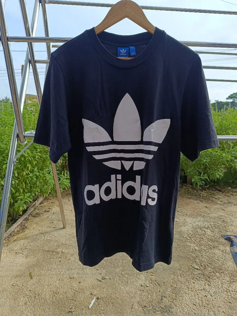 Adidas Casual T-shirt Pria black photo 1