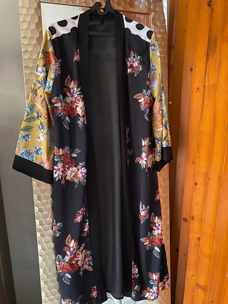 Casual Muslim Kimono Wanita black yellow photo 1