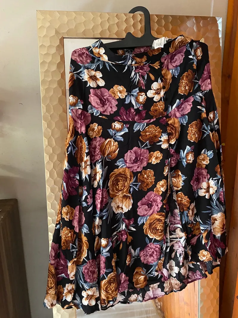 Stradivarius Vintage Lolita Skirt Wanita black yellow photo 1
