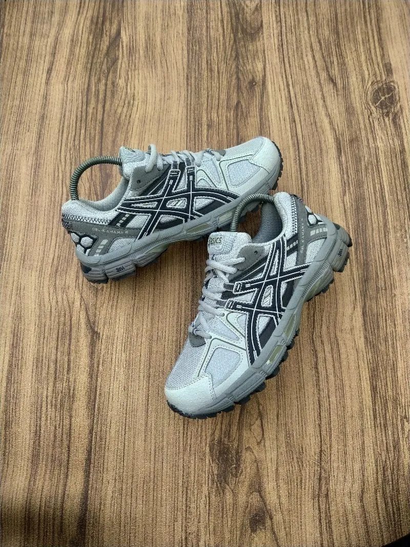 Asics Casual Sneakers Pria gray photo 1