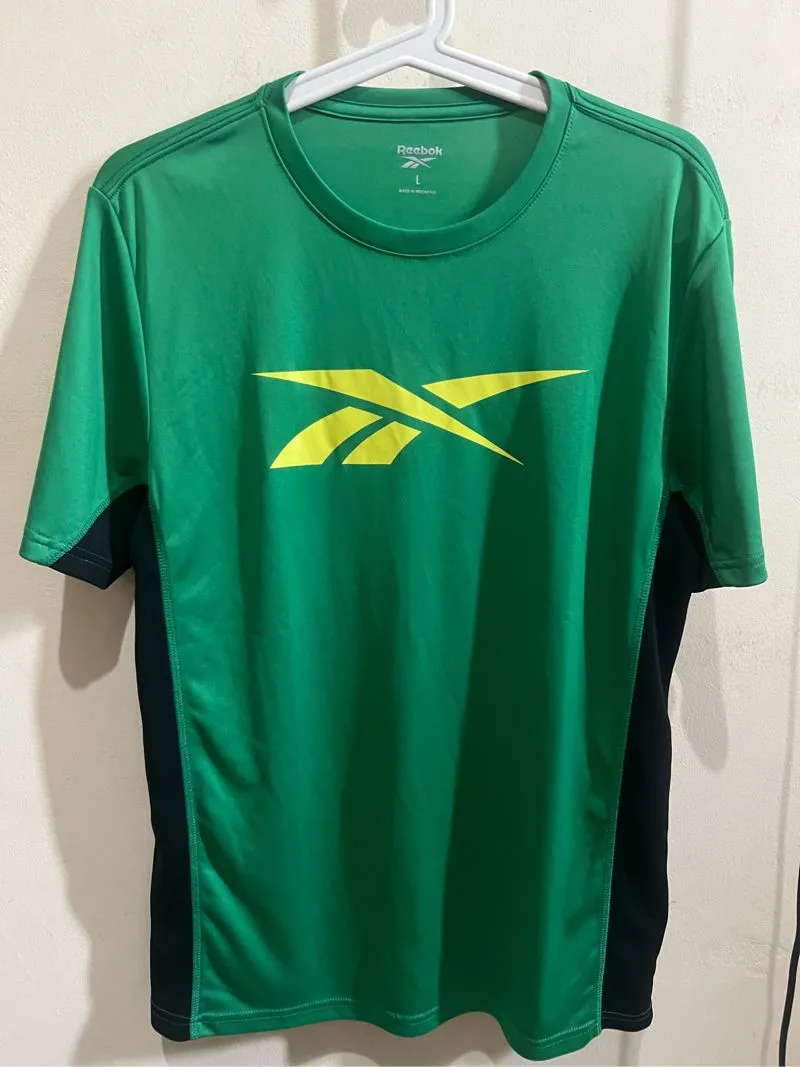 Reebok Streetwear Sportswear T-shirt Pria green photo 1