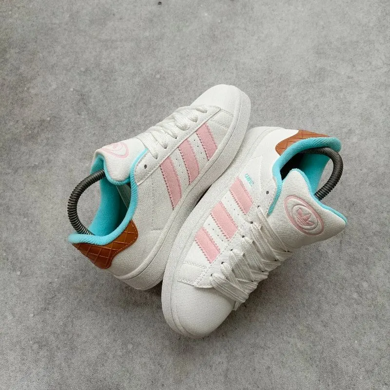 Adidas Casual Sneakers Wanita white photo 1