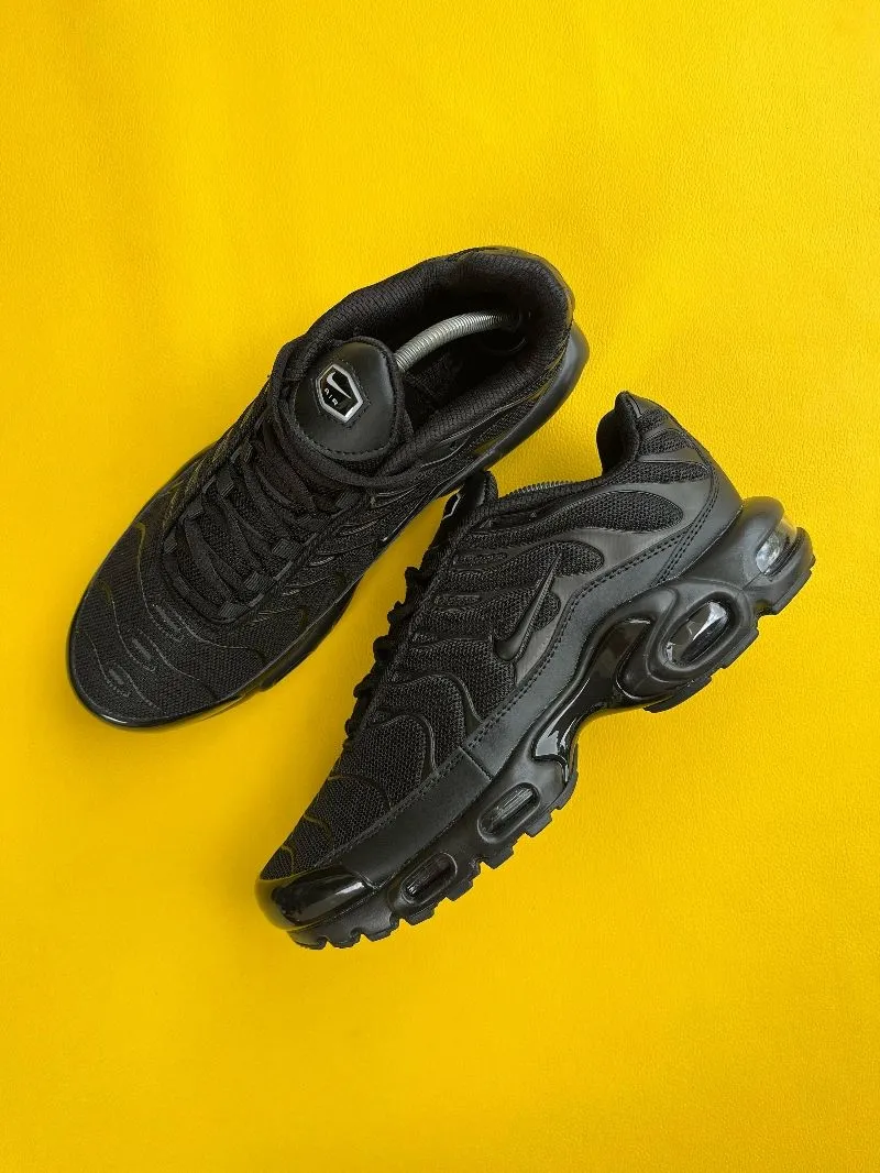 Nike Streetwear Sneakers Pria black photo 1