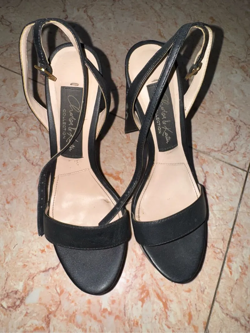 Charles and Keith Casual Heels Wanita black photo 1