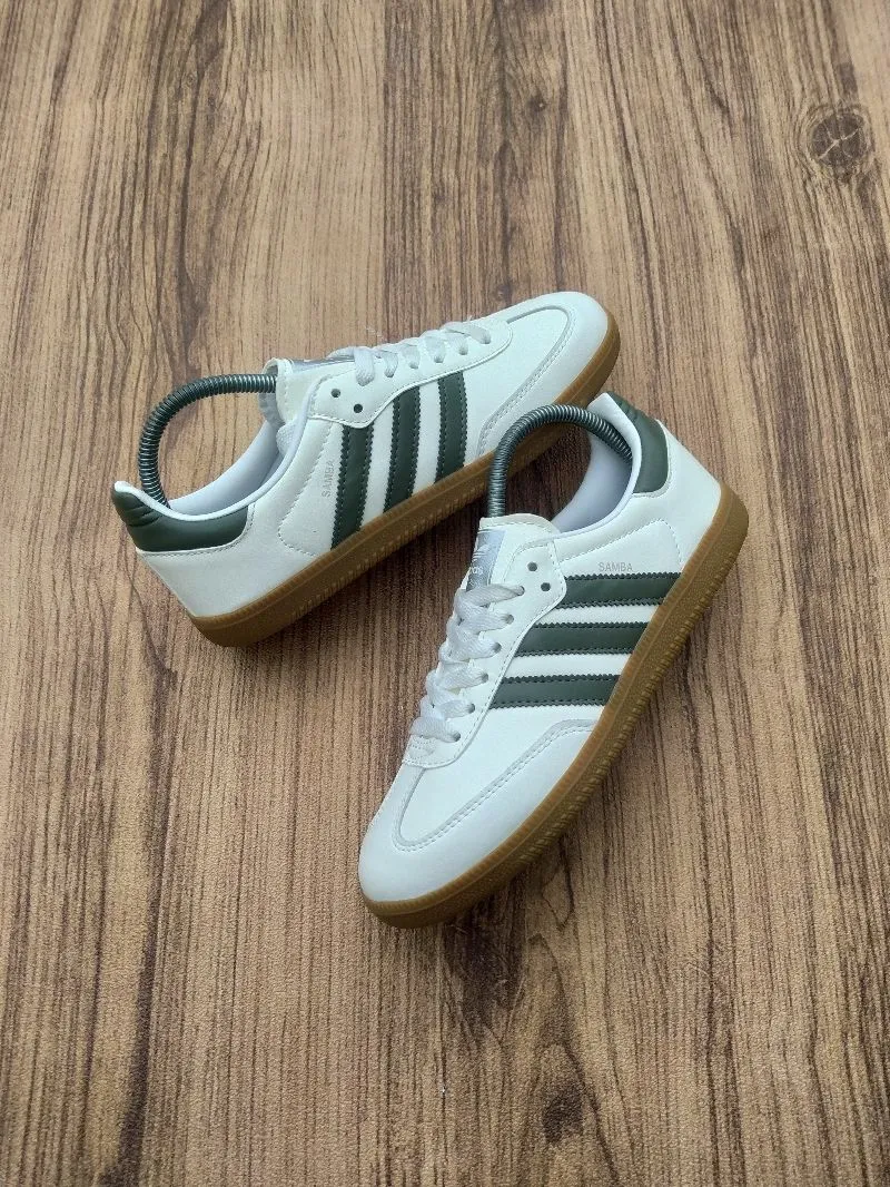 Adidas Casual Sneakers Wanita white gray photo 1