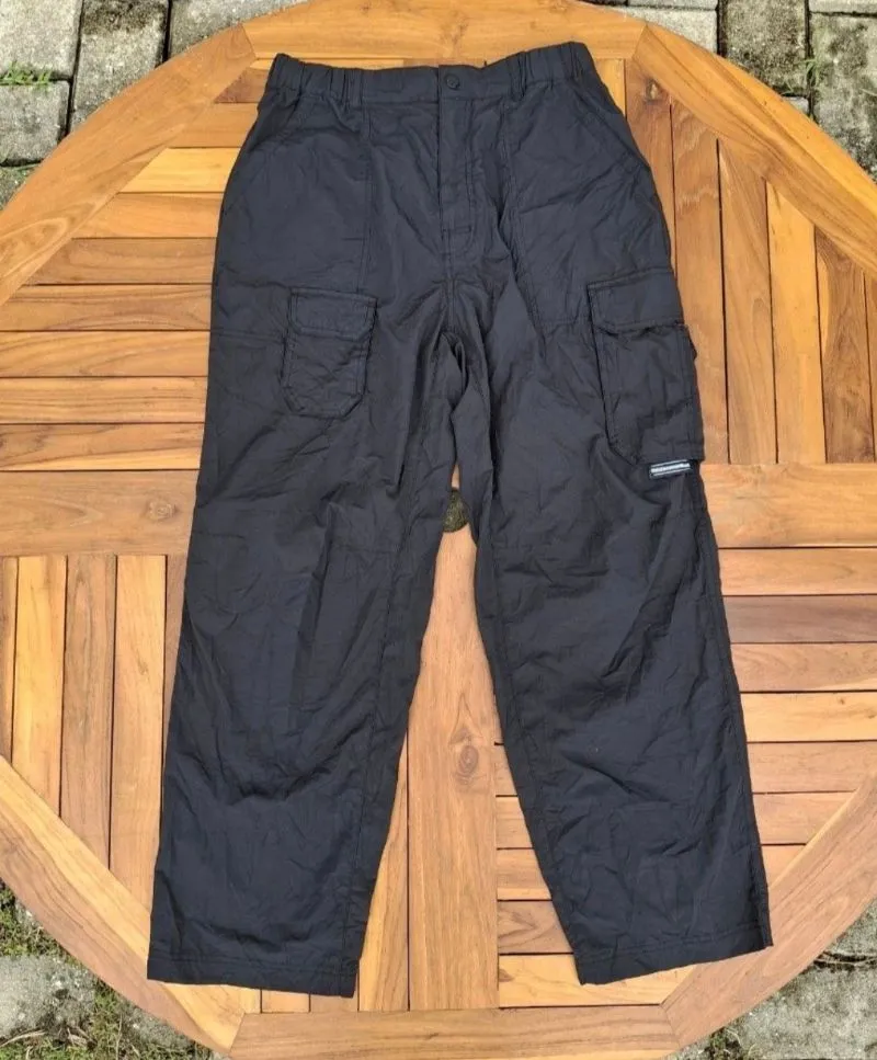 thisisneverthat Streetwear Pria black photo 1