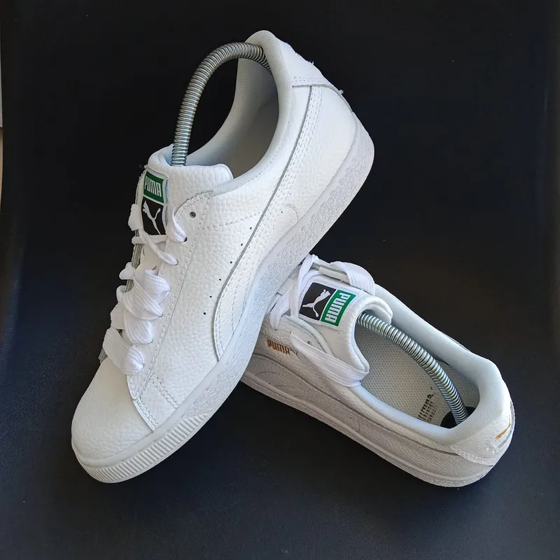 Puma Streetwear Casual Sneakers Wanita white photo 1