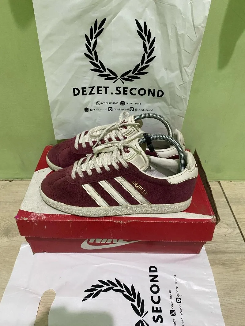 Adidas Casual Sneakers Wanita red photo 1