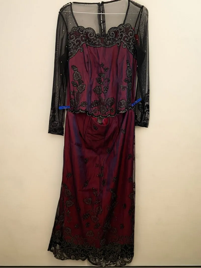 Luxury Pakaian Nasional Evening dress Wanita burgundy photo 1