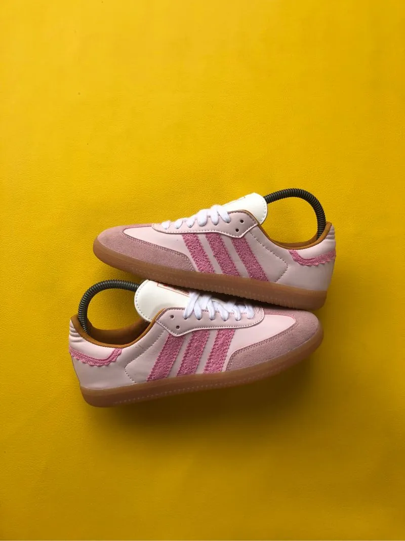 Adidas Indie Casual Sneakers Wanita pink photo 1