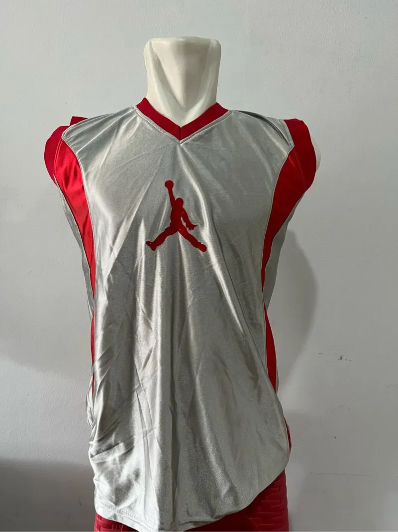 Sportswear Jersey Pria gray photo 1