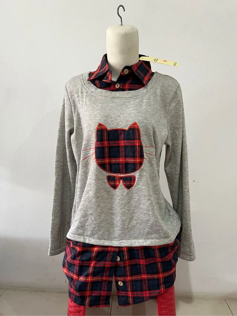 Vintage Y2K Blouse Wanita red gray photo 1