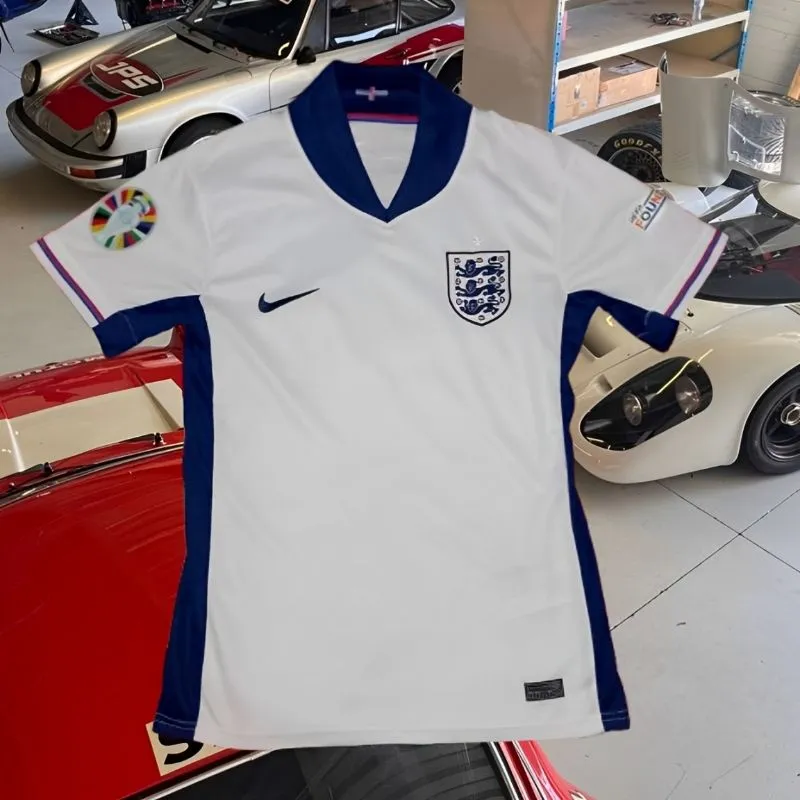 Nike Streetwear Sportswear Jersey Pria white photo 1