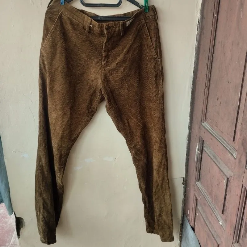 Tommy Hilfiger Vintage Streetwear Sweatpants & Joggers   photo 1