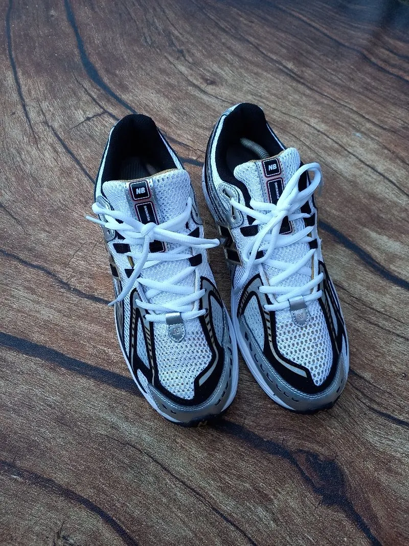 New Balance Streetwear Sportswear Casual shoe Pria silver white photo 1