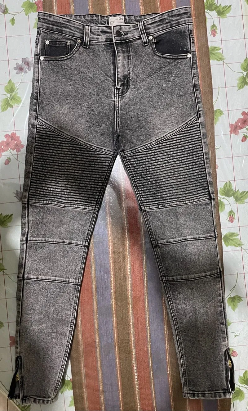 Biker Jeans Pria gray photo 1
