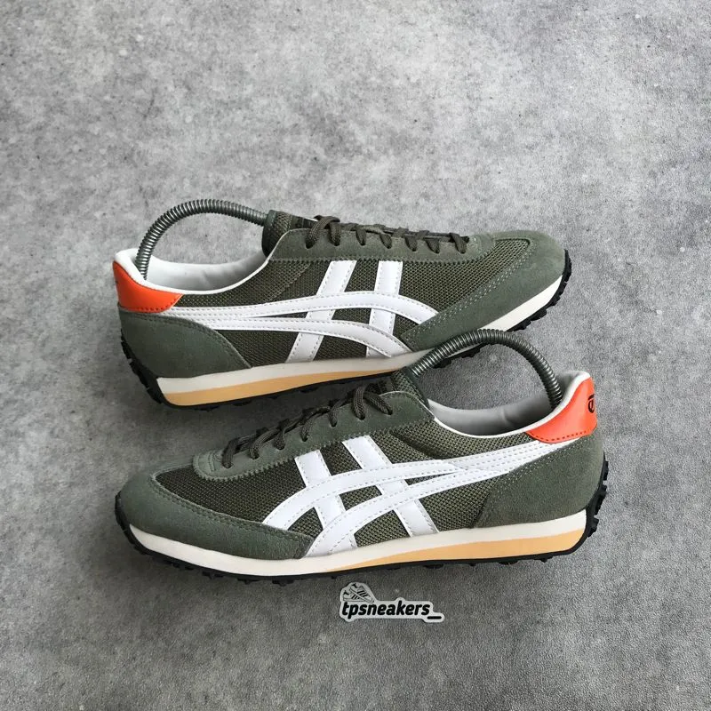 Onitsuka Tiger Casual Sneakers Pria green photo 1