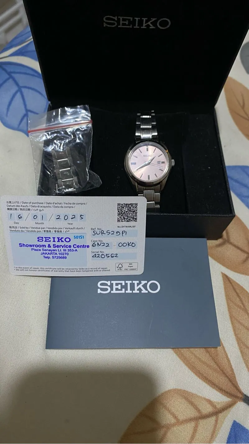 Seiko Luxury Casual Wanita silver pink photo 1
