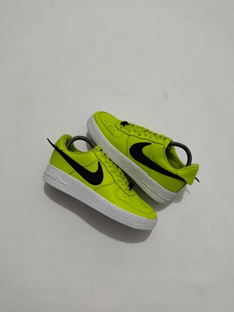 Nike Casual Sneakers Pria green photo 1