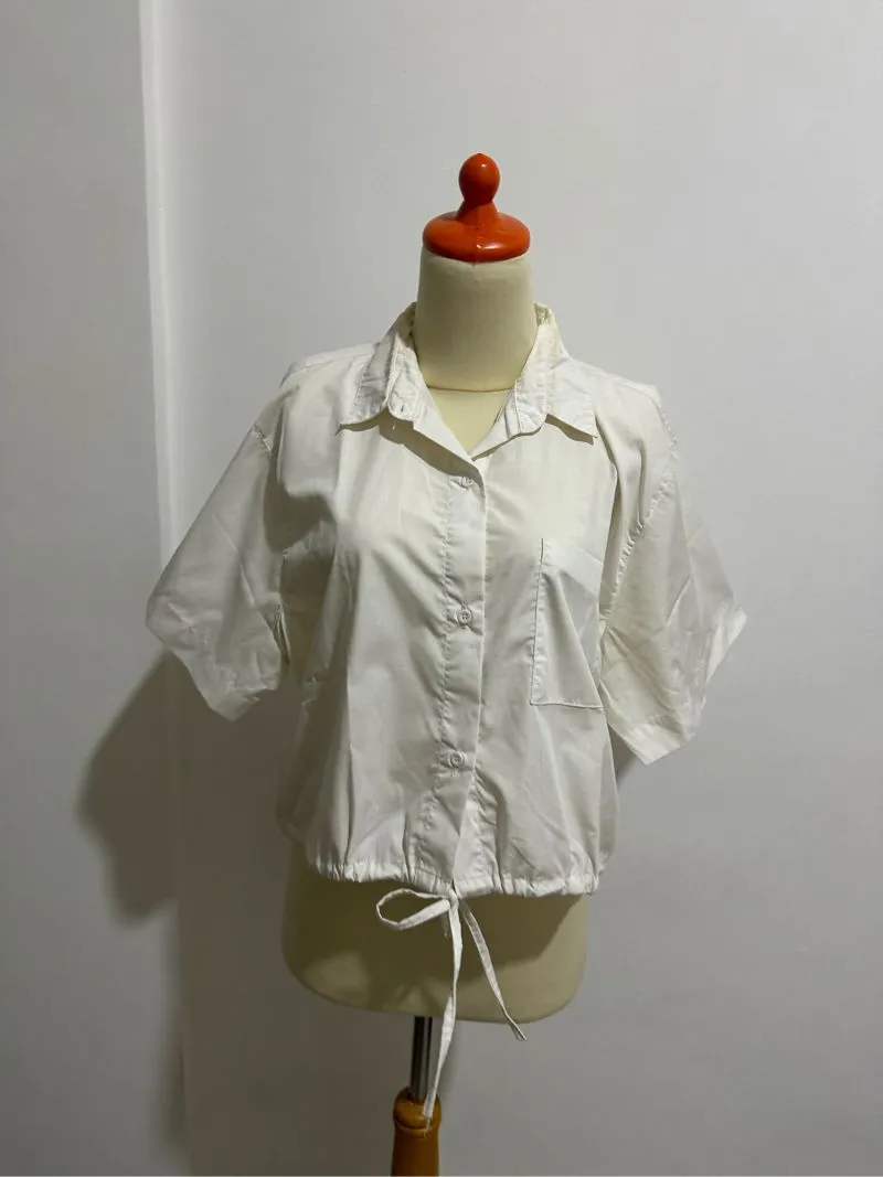 Minimalist Casual Blouse Wanita white photo 1