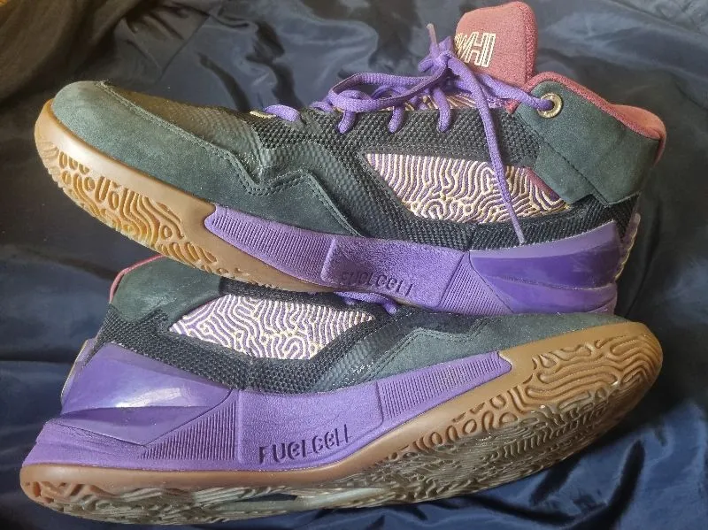 New Balance Sportswear Sneakers Pria purple photo 1