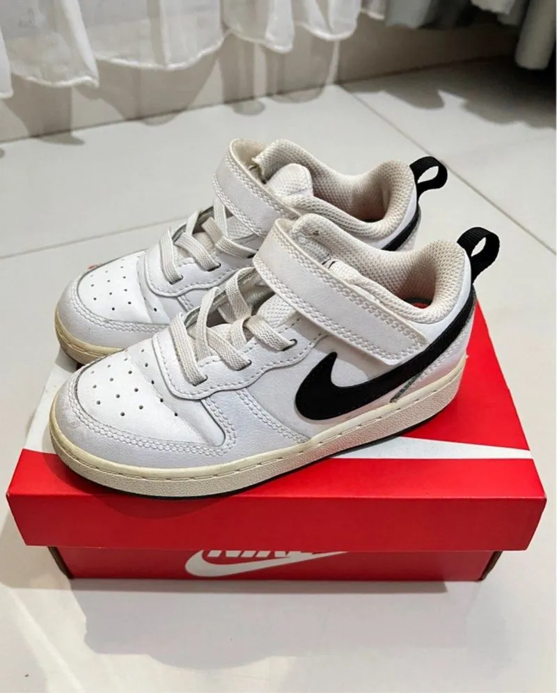 Nike Casual Kids white black photo 1